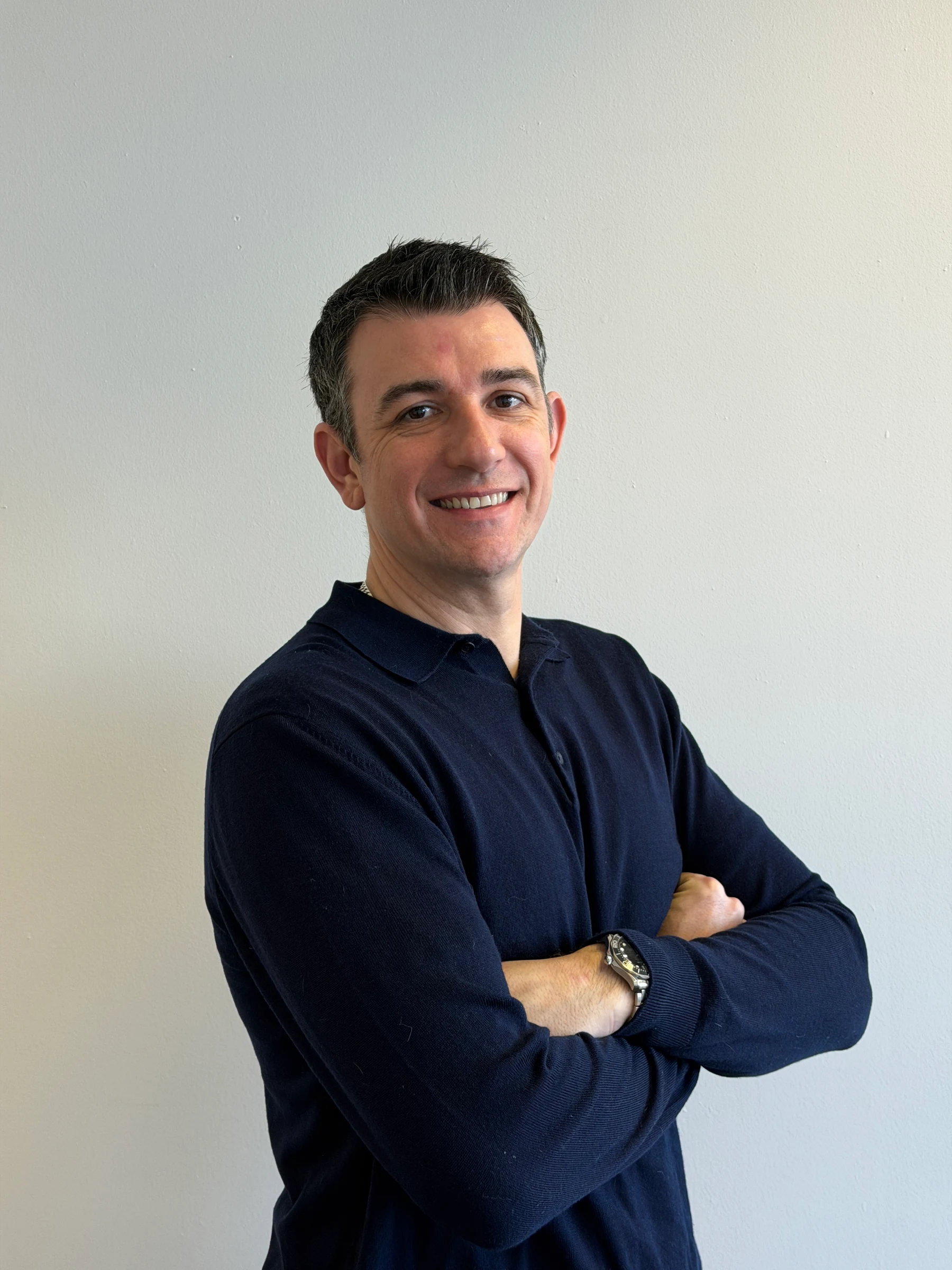Iain Irvin, Director of Results Driven Marketing, working across UK B2B lead generation, LLM optimisation and AI search visibility.