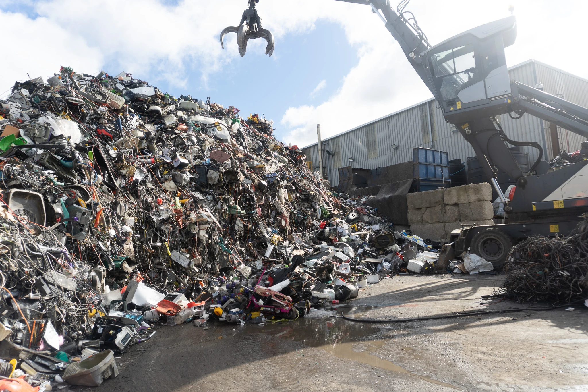 Most Welsh businesses still unaware of electrical waste law that has been in force since April, says GAP Group