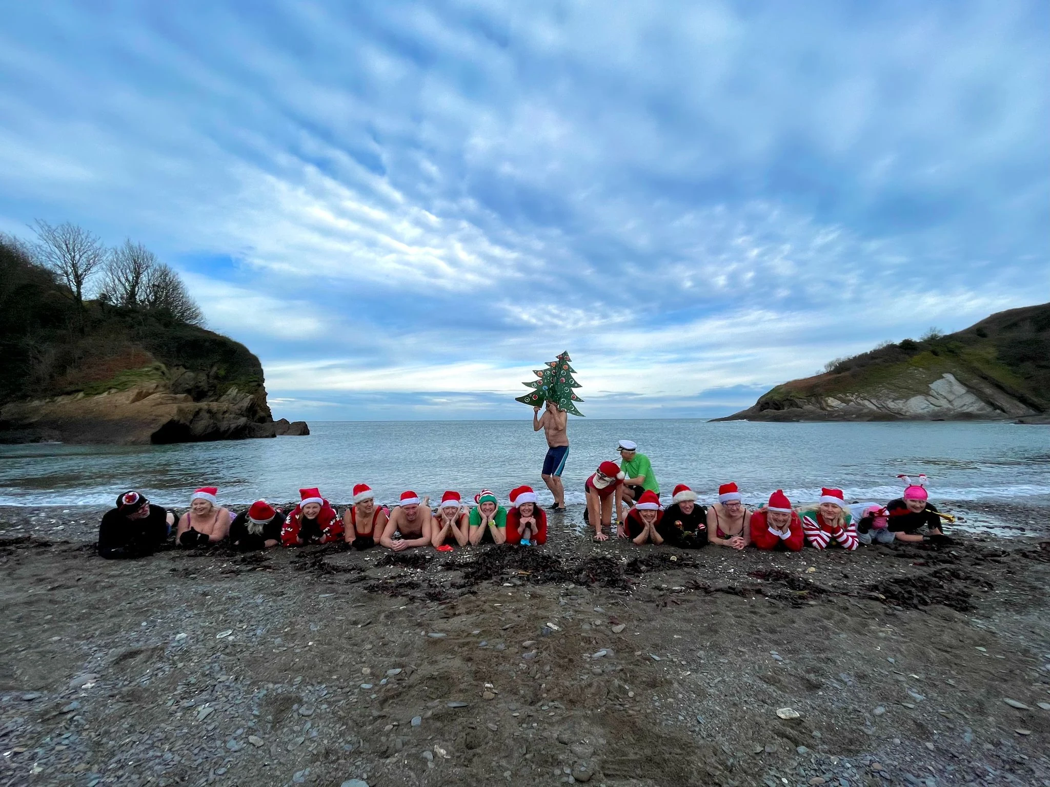Give the Gift of Body Respect This Christmas - The Body Happy Organisation Launches Advent Challenge to Tackle Body Shame