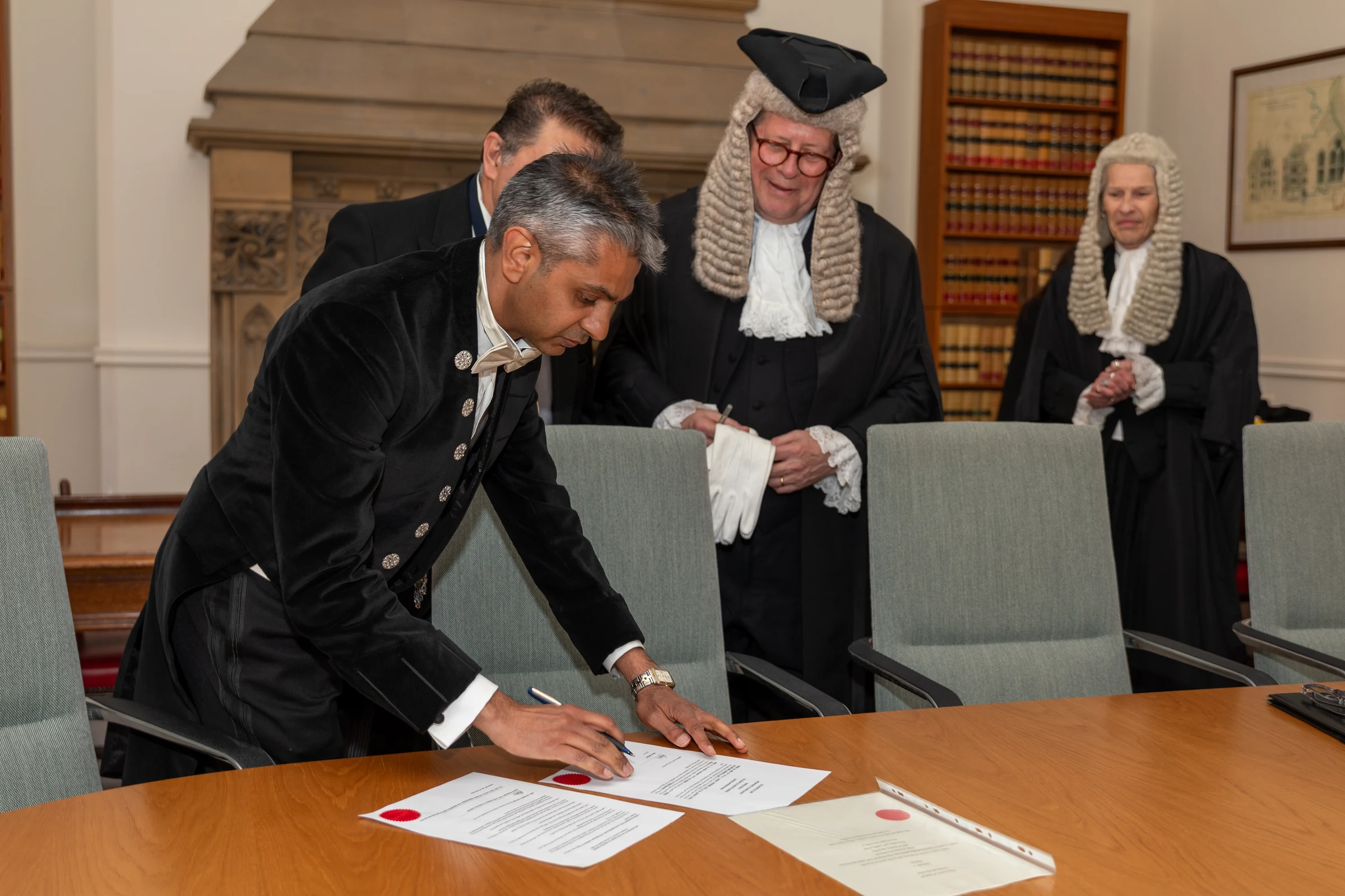 High Sheriff signing Declaration