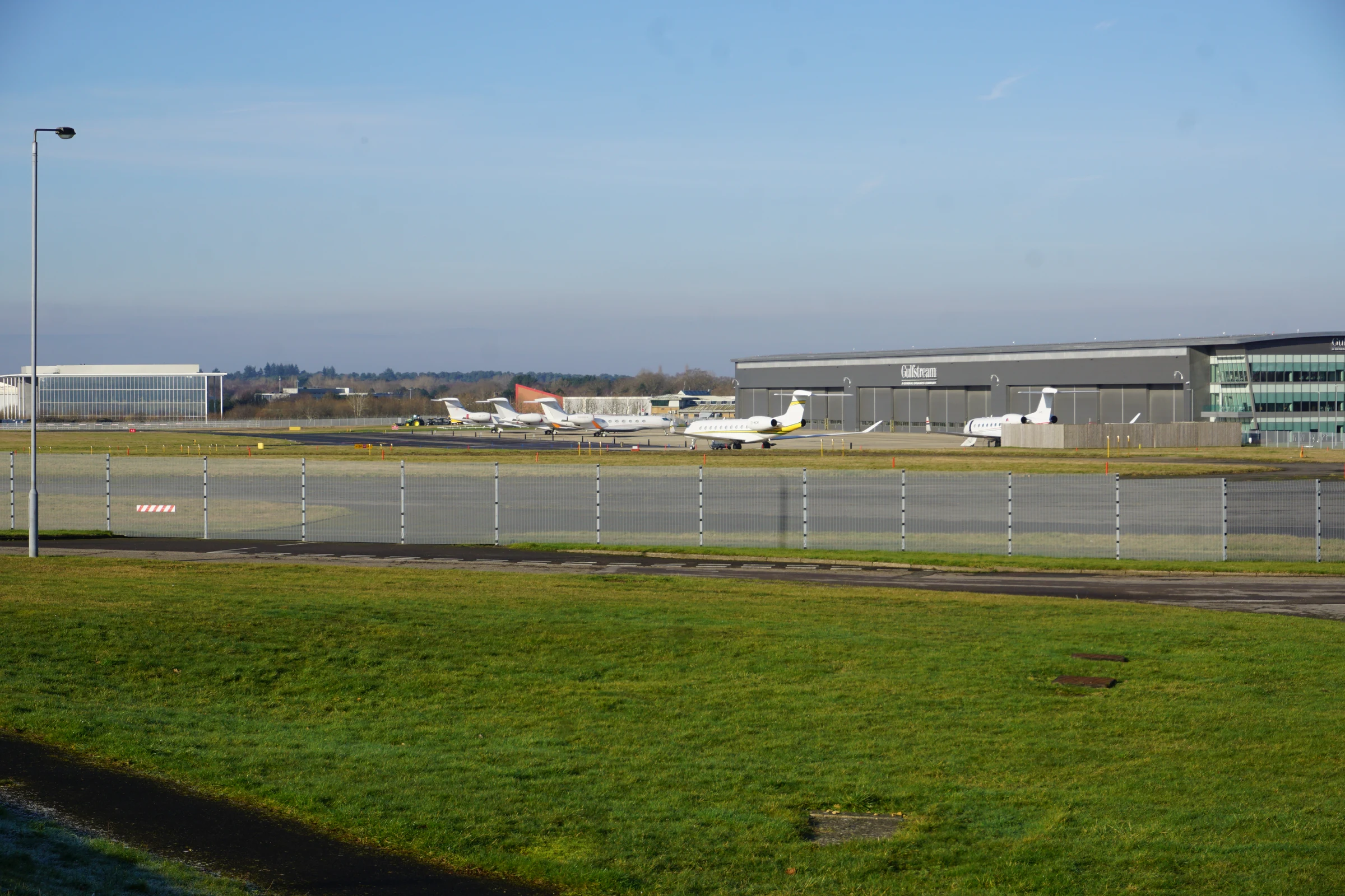 Private Jets at Farnborough Airport