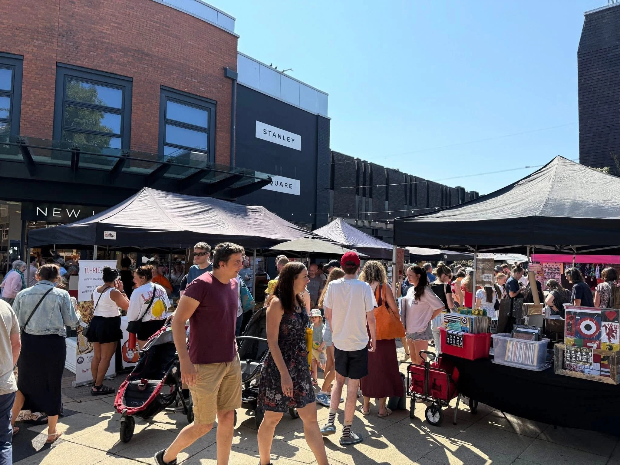 Sale Makers Market
