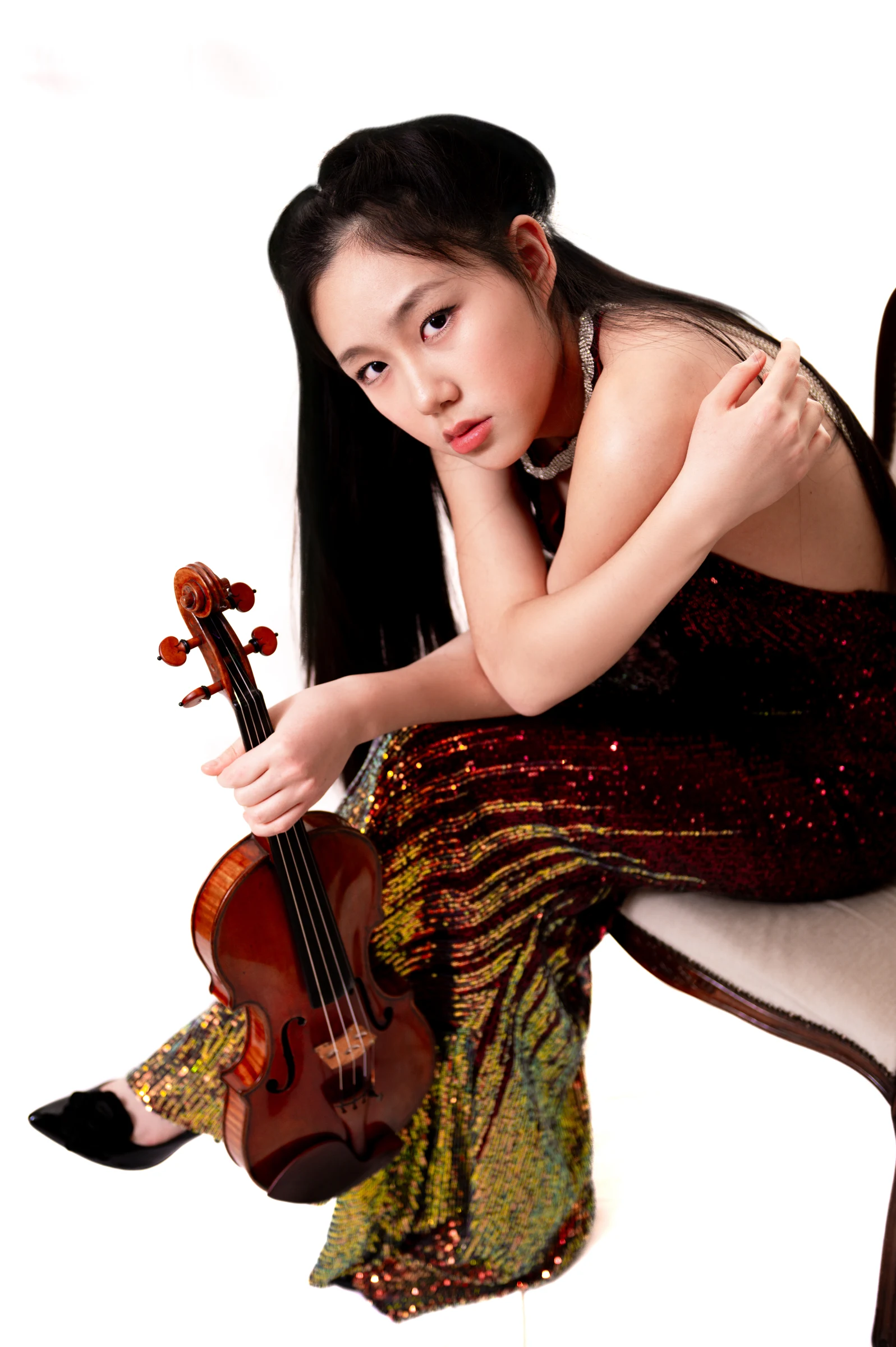 Leia Zhu violin photo shot
