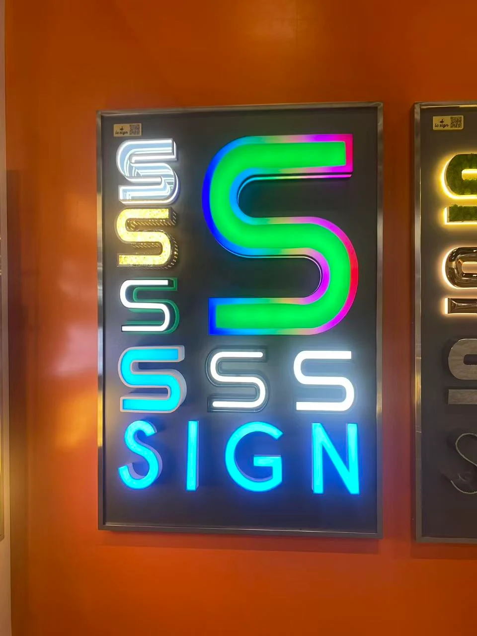 3D Chromatic and Illusion Lettering by LC Sign displayed at FESPA 2026, showcasing creative illuminated branding solutions.