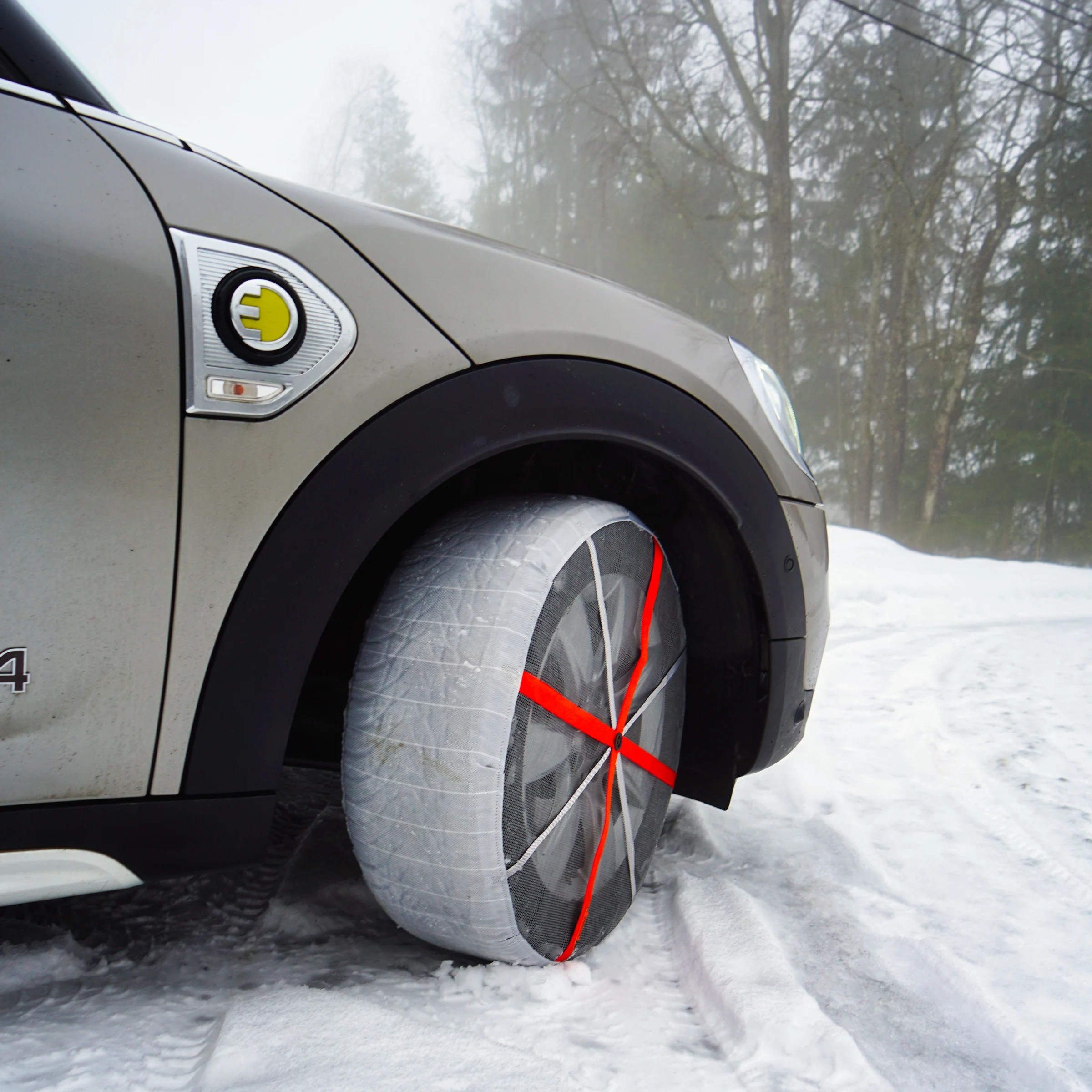 AutoSock Snow Socks Give Drivers Instant Grip as Snow Hits UK Roads
