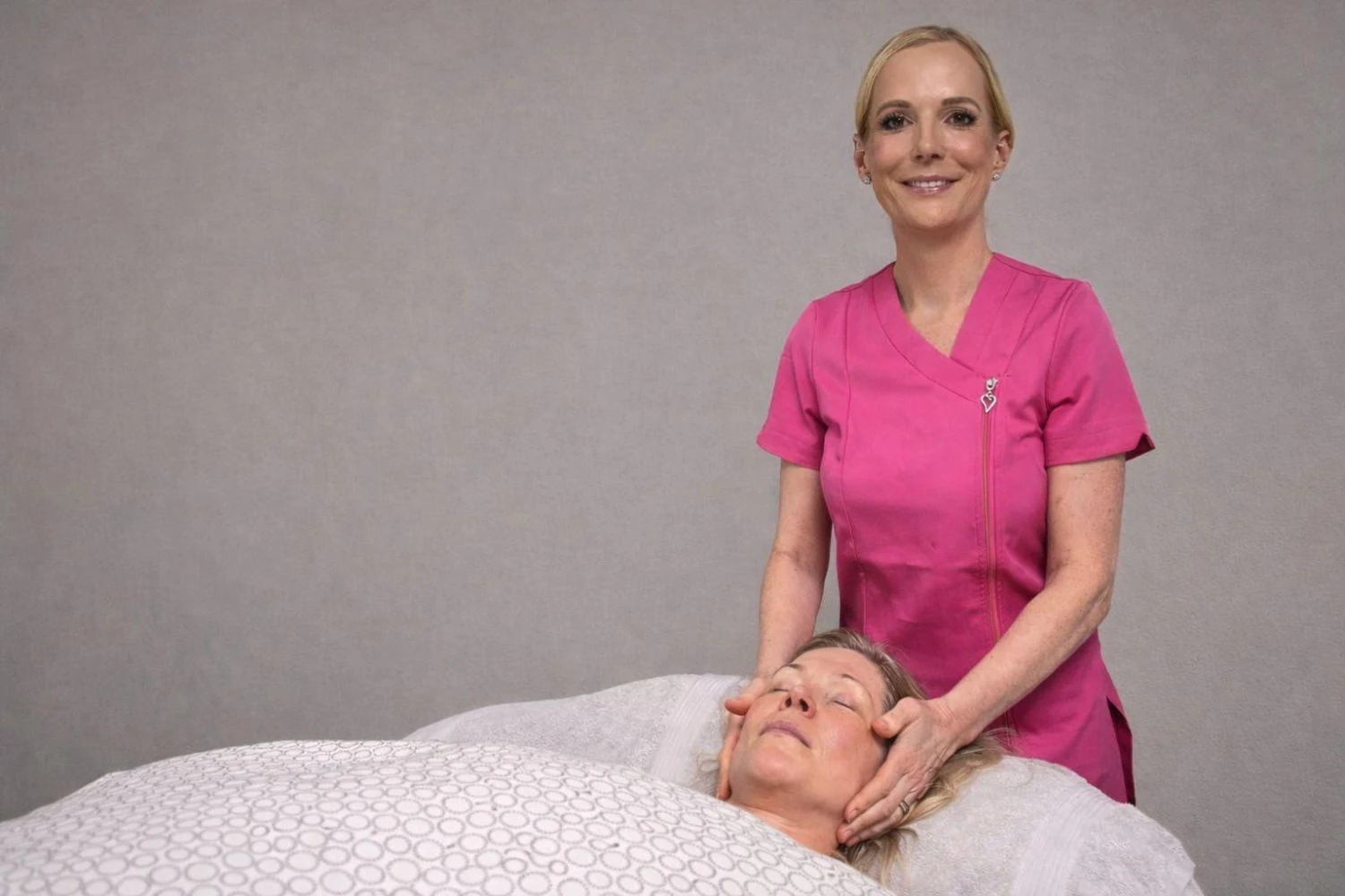 Global Beauty Educator & Bestselling Author Launches Meno Massage Method™ for Beauty Salons and Spas