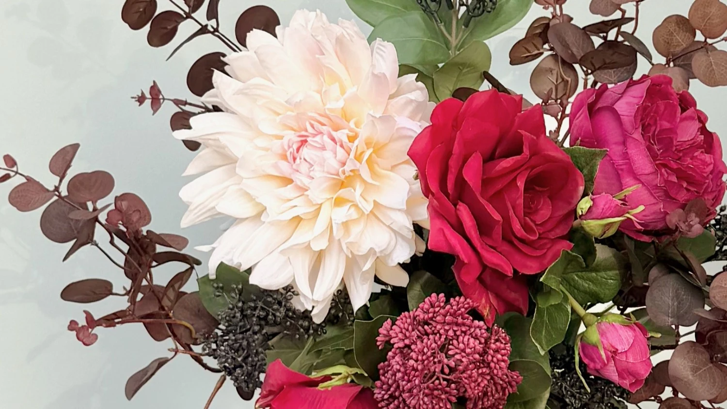 The Faux Flower Company Debuts 12 Birthstone-Inspired Arrangements