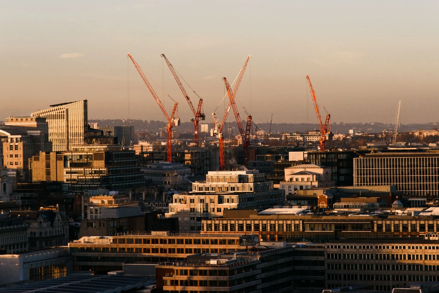 £718bn construction pipeline puts pressure on firms to scale