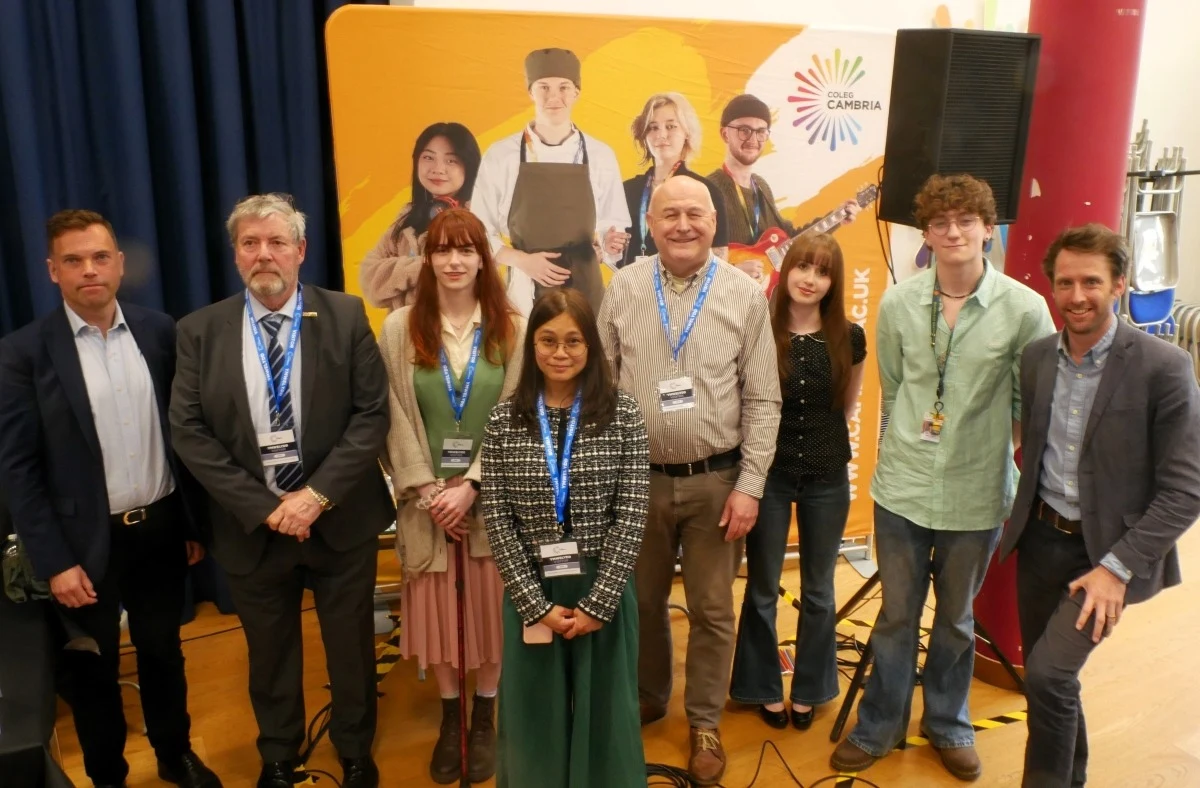 Students put politicians on the spot in youth-led Cambria debates